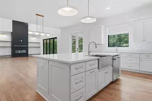 1200 Moores Mill Rd NW, Atlanta, GA 30327 - Photo 13