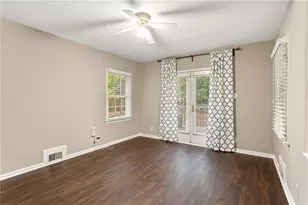 851 Cardova Dr NE, Atlanta, GA 30324 - Photo 11