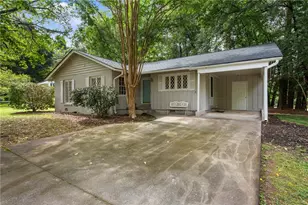 851 Cardova Dr NE, Atlanta, GA 30324 - Photo 1