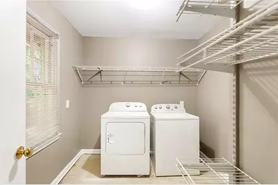 851 Cardova Drive NE, Atlanta, GA 30324 - Photo 17