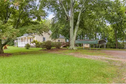 5270 Gainesville Street, Flowery Branch, GA 30542 - Photo 3