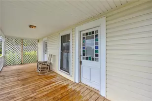5270 Gainesville St, Flowery Branch, GA 30542 - Photo 13
