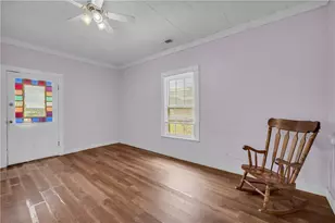 5270 Gainesville St, Flowery Branch, GA 30542 - Photo 17