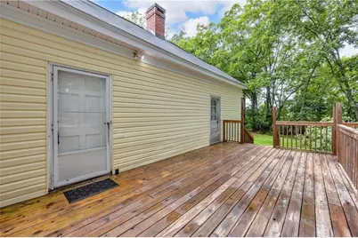 5270 Gainesville Street, Flowery Branch, GA 30542 - Photo 9
