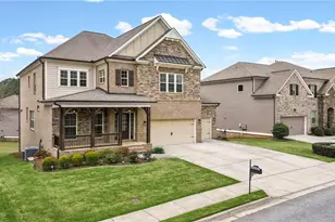 501 La Perla Dr, Sugar Hill, GA 30518 - Photo 3
