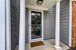 6647 Splashwater Dr, Flowery Branch, GA 30542 - Photo 3
