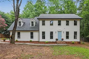 120 Marilyn Ct, Fayetteville, GA 30214 - Photo 1