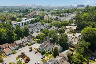 934 Lenox Hill Ct, Atlanta, GA 30324 - Photo 33