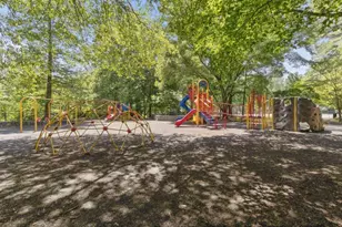 934 Lenox Hill Ct, Atlanta, GA 30324 - Photo 41