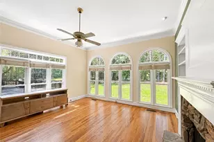 401 Sturdivant Ct, Peachtree City, GA 30269 - Photo 9