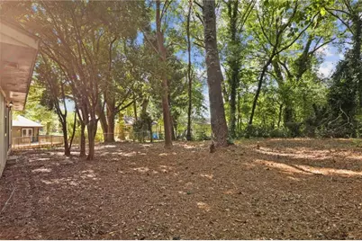 1677 Liberty Valley, Decatur, GA 30032 - Photo 31