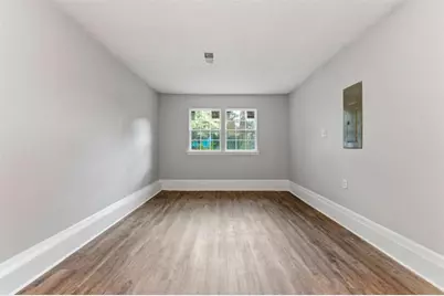 1677 Liberty Valley, Decatur, GA 30032 - Photo 5