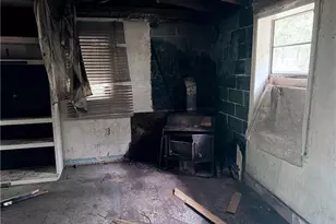 33 Tower St, Kingston, GA 30145 - Photo 5