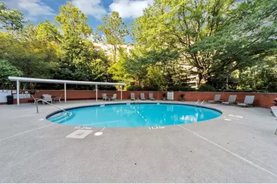 3060 Pharr Court North NW #821, Atlanta, GA 30305 - Photo 33