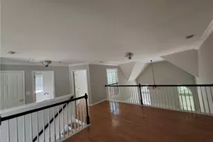 585 Oak Alley Way, Johns Creek, GA 30022 - Photo 3
