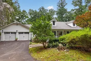 654 Oaklands Dr, Talking Rock, GA 30175 - Photo 1