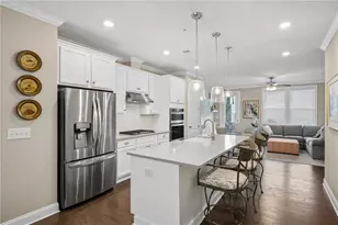 6540 Beacon Dr, Sandy Springs, GA 30328 - Photo 9