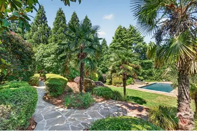 740 Riley Place, Atlanta, GA 30327 - Photo 101