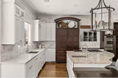 740 Riley Place, Atlanta, GA 30327 - Photo 9