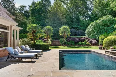 740 Riley Place, Atlanta, GA 30327 - Photo 3