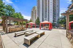 795 Hammond Dr, Atlanta, GA 30328 - Photo 25
