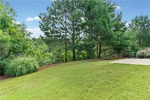 329 Sandy Springs Dr, Griffin, GA 30223 - Photo 33