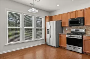 329 Sandy Springs Dr, Griffin, GA 30223 - Photo 17