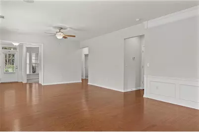 329 Sandy Springs Drive, Griffin, GA 30223 - Photo 11