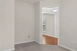 329 Sandy Springs Dr, Griffin, GA 30223 - Photo 11