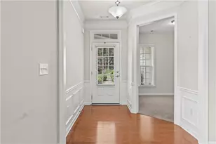 329 Sandy Springs Dr, Griffin, GA 30223 - Photo 9