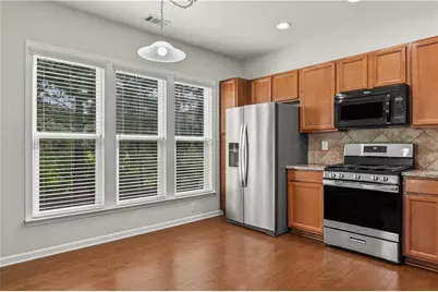 329 Sandy Springs Drive, Griffin, GA 30223 - Photo 17