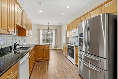 4838 Netherlands Place, Flowery Branch, GA 30542 - Photo 11