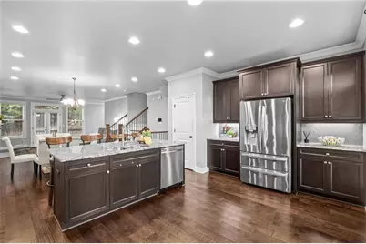 1044 Township Square, Alpharetta, GA 30022 - Photo 11