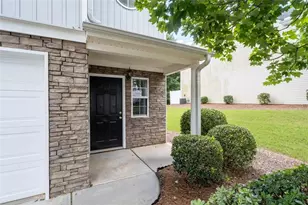 1428 Box Cir, Winder, GA 30680 - Photo 5