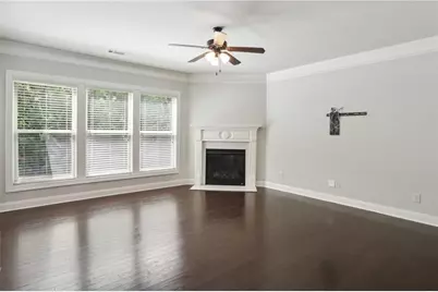1400 Roswell Manor Circle, Roswell, GA 30076 - Photo 5