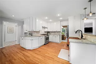 3616 Chelsea Crescent NE, Atlanta, GA 30319 - Photo 17