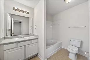 7614 Creekside Ln, Riverdale, GA 30296 - Photo 17