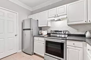 4102 Westchester Ridge NE, Atlanta, GA 30329 - Photo 5