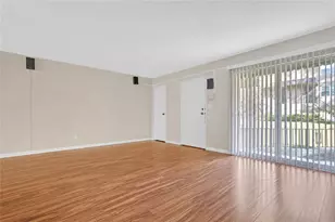 276 Lakemoore Dr NE, Atlanta, GA 30342 - Photo 7