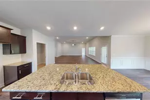 1022 Holliday Pass, Griffin, GA 30223 - Photo 5