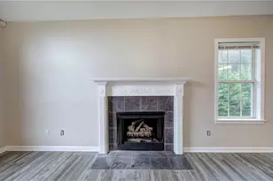 258 Hunters Crossing SE, Calhoun, GA 30701 - Photo 5