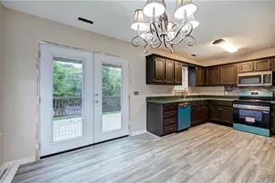 258 Hunters Crossing SE, Calhoun, GA 30701 - Photo 11