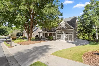6069 Grand Loop Road, Sugar Hill, GA 30518 - Photo 3