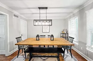 184 Peachtree Hollow Ct, Atlanta, GA 30328 - Photo 7