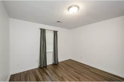 1251 Elizabeth Avenue SW, Atlanta, GA 30310 - Photo 5