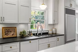 415 Tavern Cir, Sandy Springs, GA 30350 - Photo 21