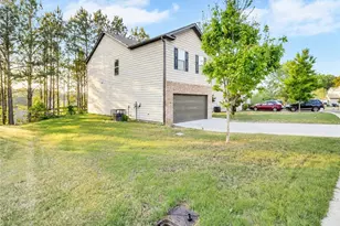 418 Lake Ridge Ln, Fairburn, GA 30213 - Photo 35