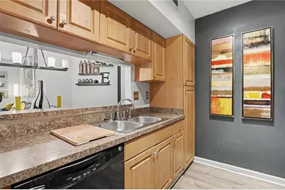 1 Biscayne Drive NW #109, Atlanta, GA 30309 - Photo 11