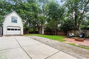 1467 Hawthorne Ave NW, Atlanta, GA 30309 - Photo 19