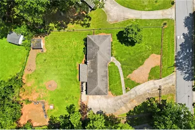 4335 Newcastle Circle, Lithonia, GA 30038 - Photo 5